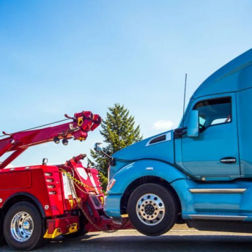 Truck breakdown and towing in Seattle Washington USA